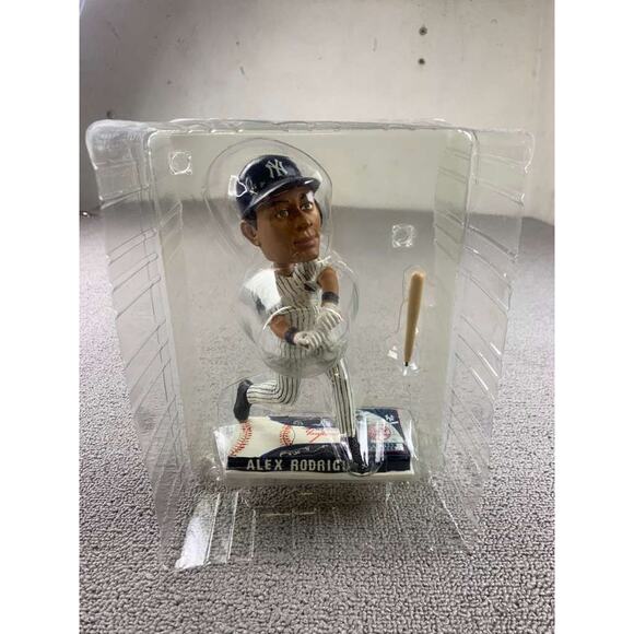 Forever Collectibles Player Bobble Alex Rodriguez New York Yankees With Box - Picture 3 of 3